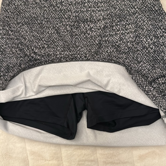 Skort Size large - Picture 2 of 6